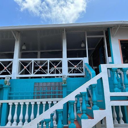 Los Delfines Hotel & Dive Center Corn Island Exterior foto