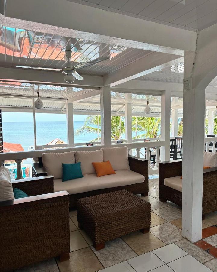 Los Delfines Hotel & Dive Center Corn Island Exterior foto